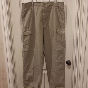 Wrangler Men's Cargo Rip Stop Tan Khaki Size 40x32 Wrangler NWT